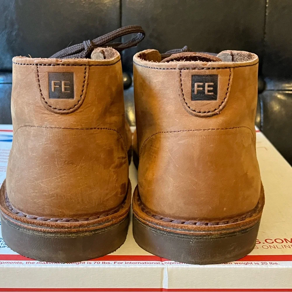 Men's Tan Leather Chukka Boots - Classic Casual Lace-Up